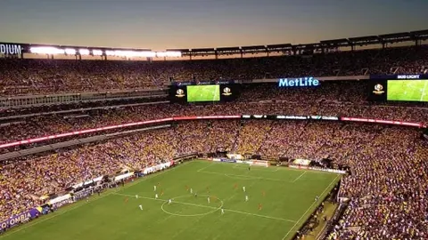 【激情对决！印第安纳步行者 vs 波士顿凯尔特人：信念之战，焦点聚焦】