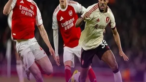 香港甲4连红神技在手！一招制胜，今场赛事稳中求胜！